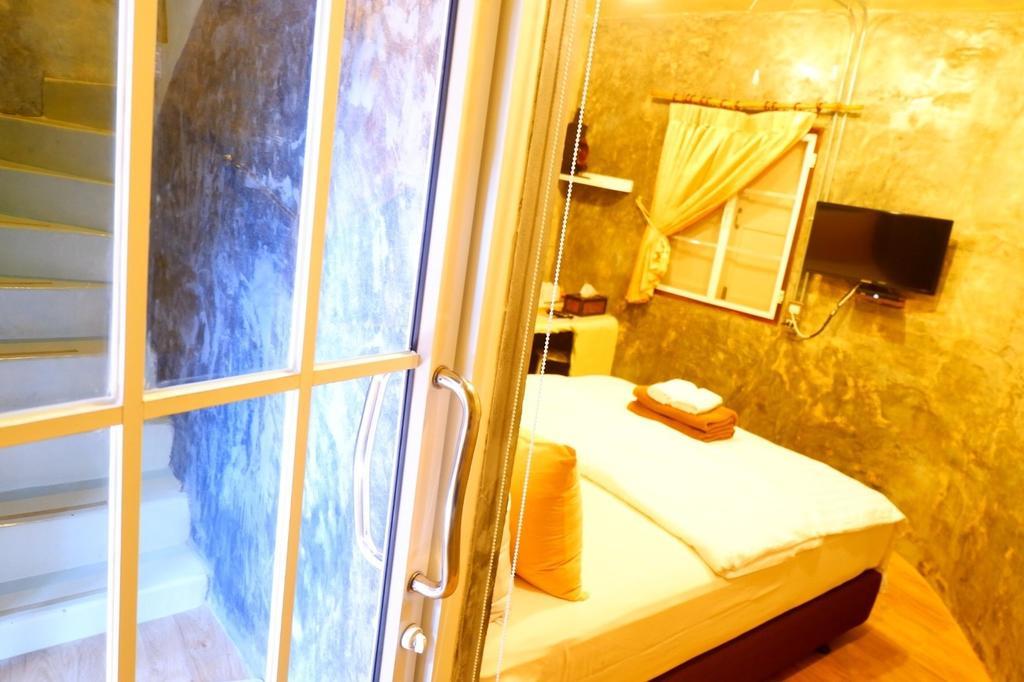 Hy Resort Çonburi Oda fotoğraf